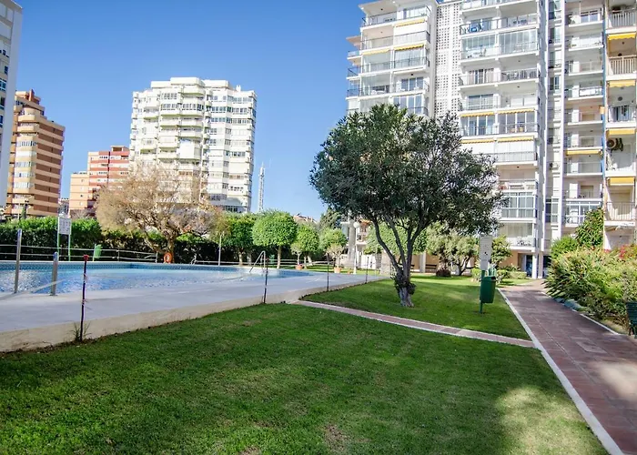 Playa Beachfront Apartment Fuengirola